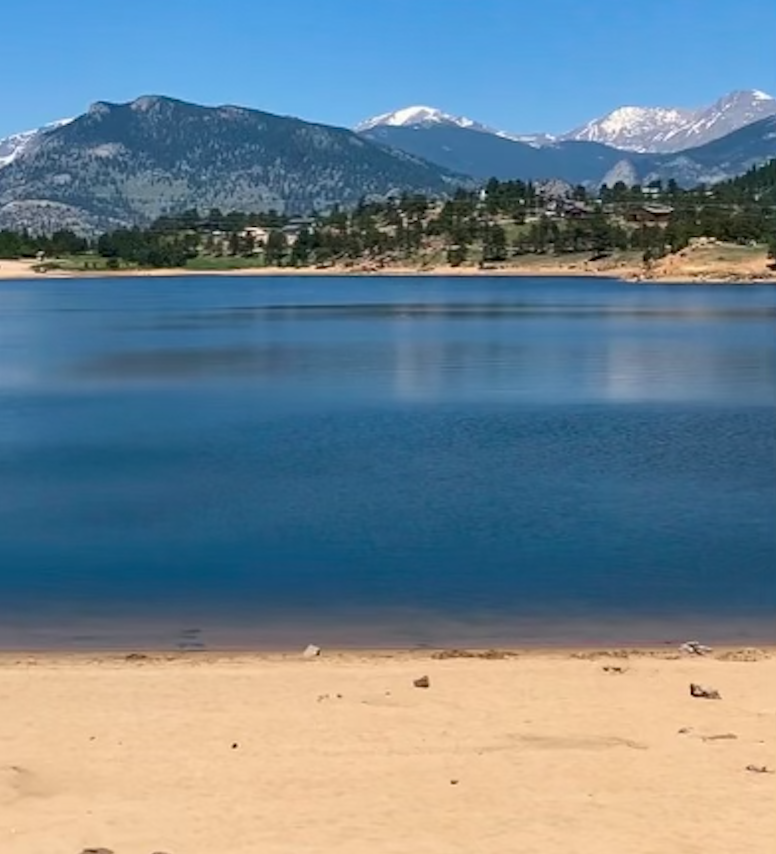 beautiful view of the rocky mountains